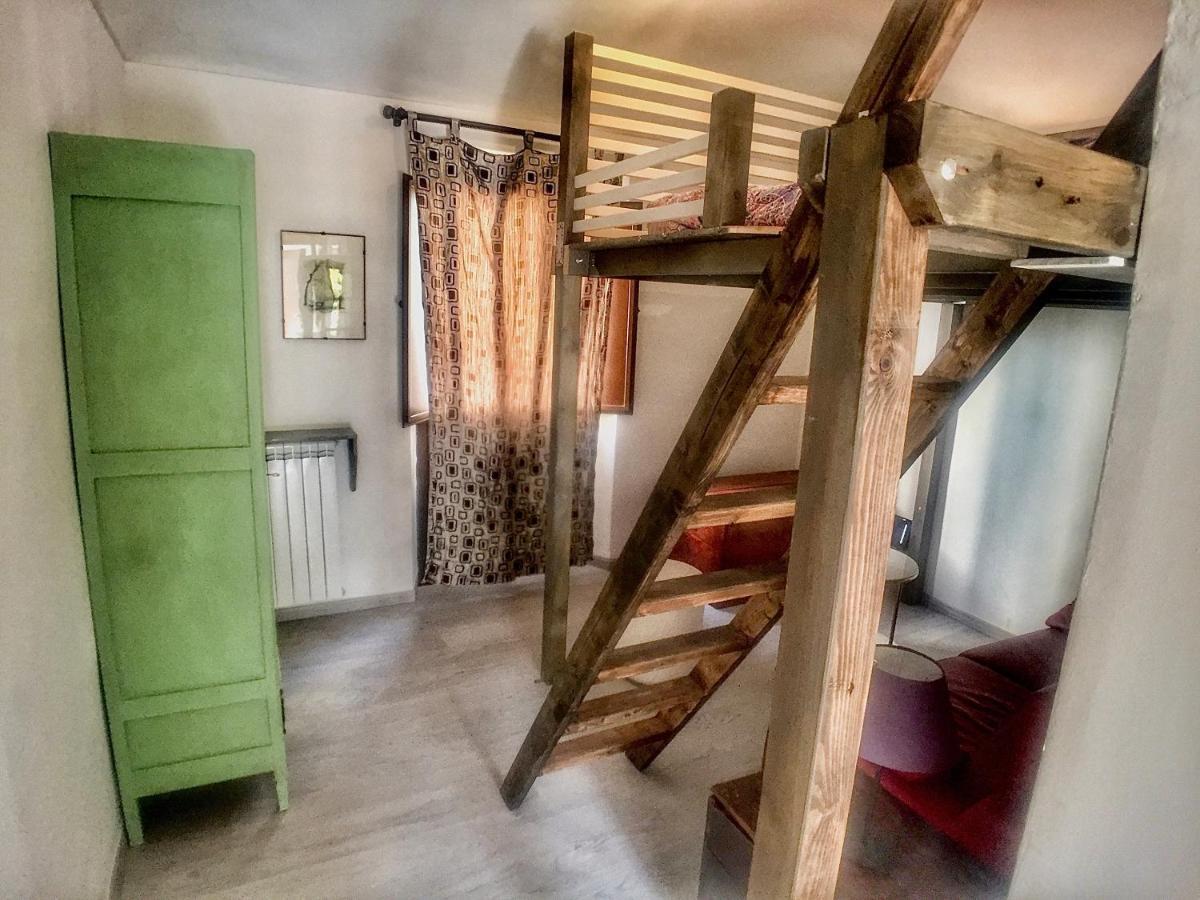 טורינו Appartamento In Tranquillo Borgo Vicino Al Centro מראה חיצוני תמונה